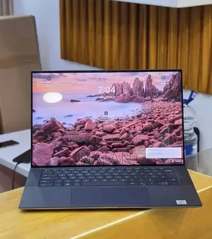 New Laptop Dell Precision 5550 16GB Intel Core i7 SSD 512GB
