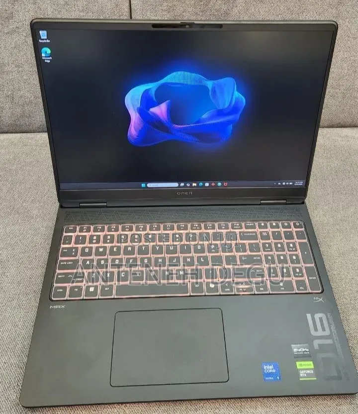 New Laptop HP Omen Max 16 32GB Intel Core Ultra 9 SSD 1T