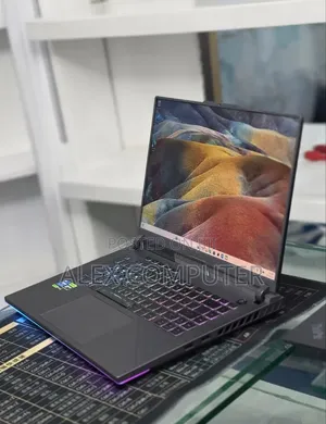 New Laptop Asus ROG Strix G16 G614 16GB Intel Core i5 SSD 512GB
