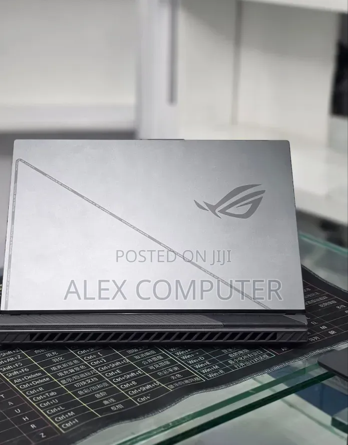 New Laptop Asus ROG Strix G16 G614 16GB Intel Core i5 SSD 512GB