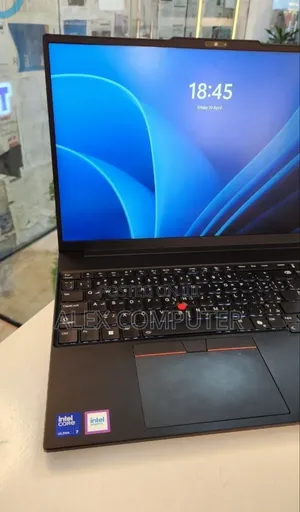 New Laptop Lenovo 16GB Intel Core Ultra 7 SSD 512GB
