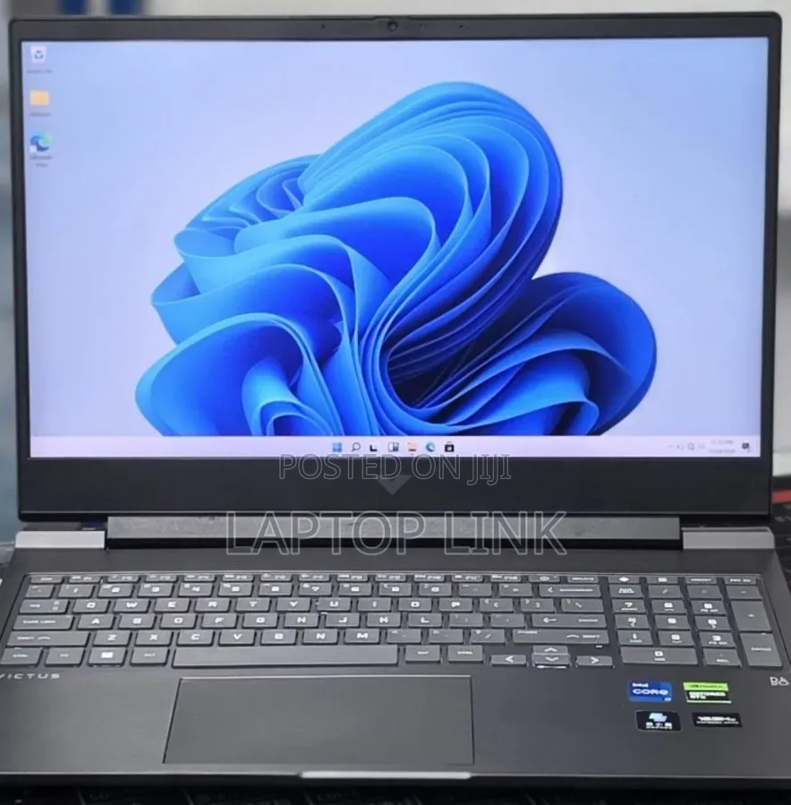 New Laptop HP Victus 16 16GB Intel Core i7 SSD 1T
