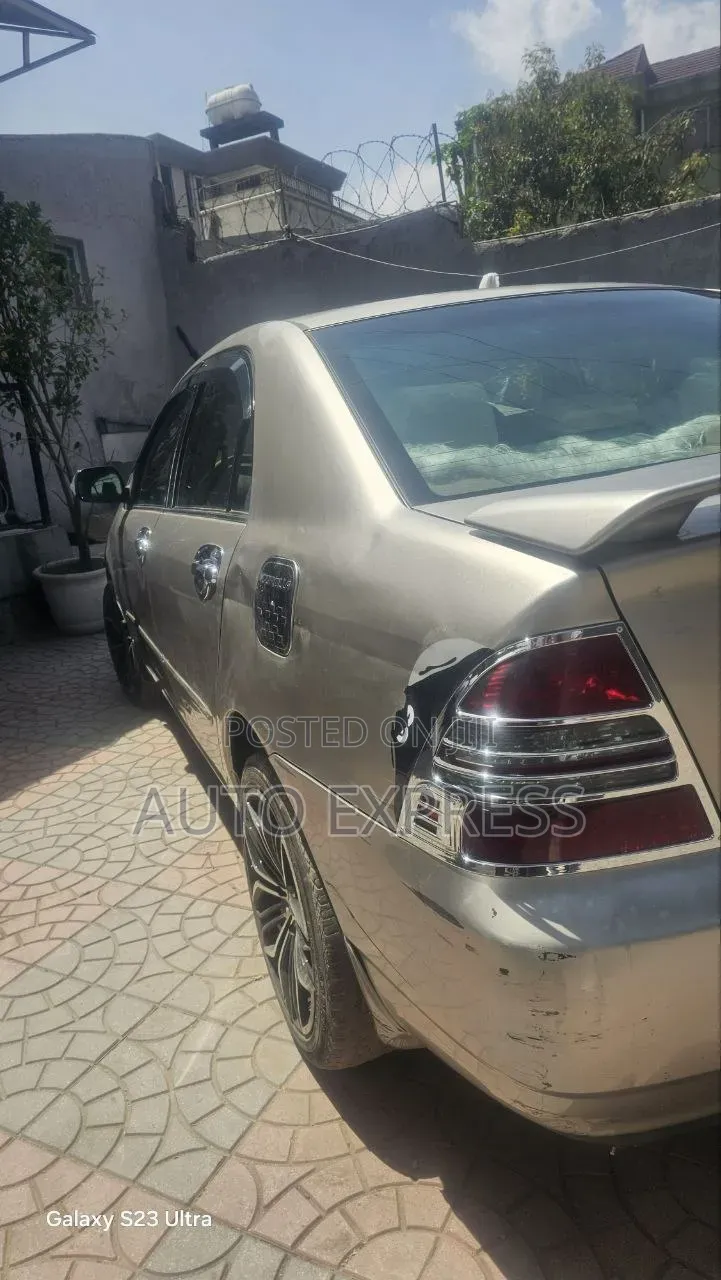 Toyota Corolla 2003 Beige