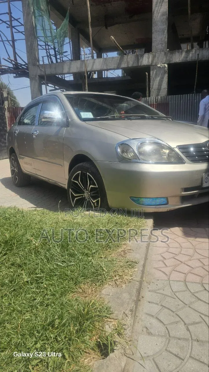 Toyota Corolla 2003 Beige