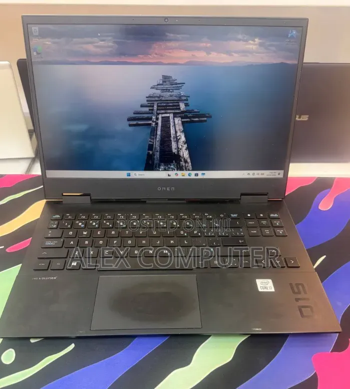 New Laptop HP Omen 15 16GB Intel Core i7 SSD 512GB