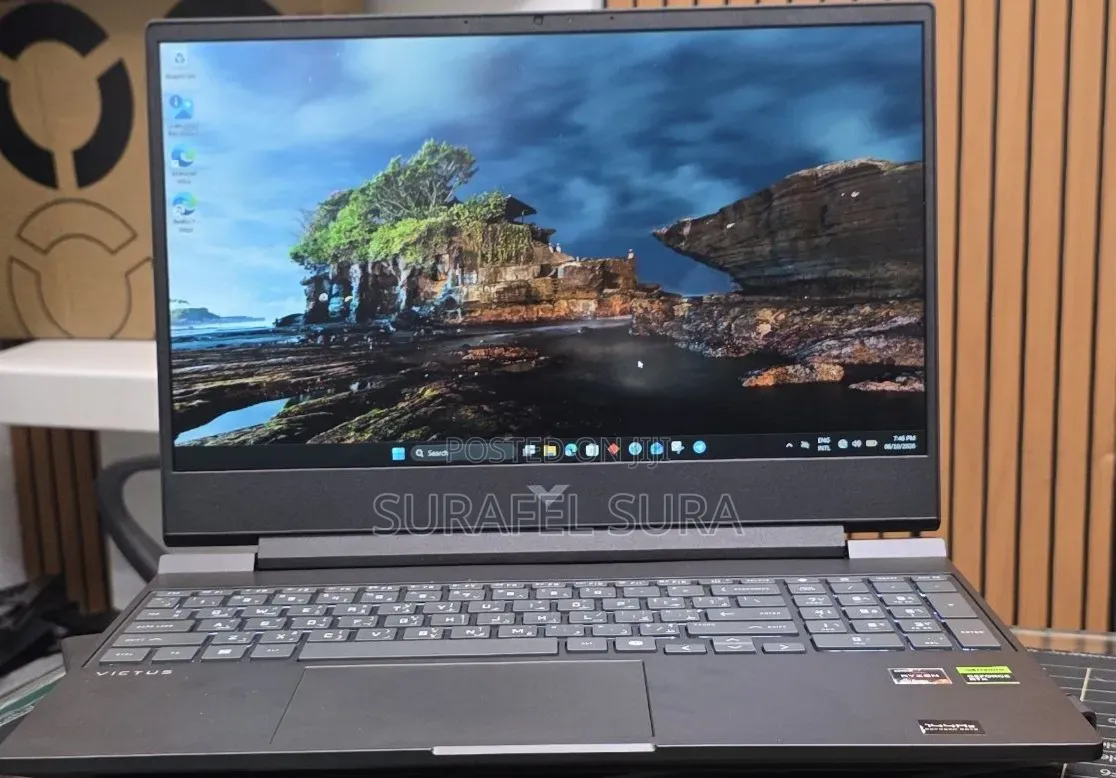 New Laptop HP Victus 16 16GB AMD Ryzen 7 SSD 512GB