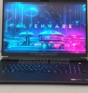New Laptop Alienware M18 R2 32GB Intel Core i9 SSD 2T