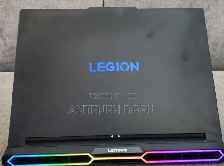 New Laptop Lenovo Legion 5i 32GB Intel Core Ultra 9 SSD 2T