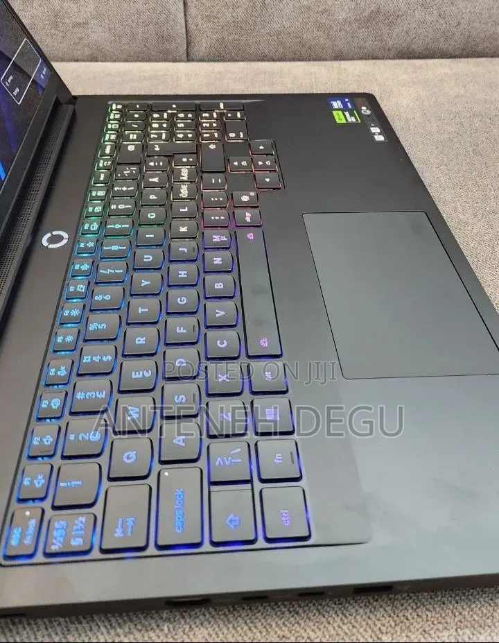 New Laptop Lenovo Legion 5i 32GB Intel Core Ultra 9 SSD 2T
