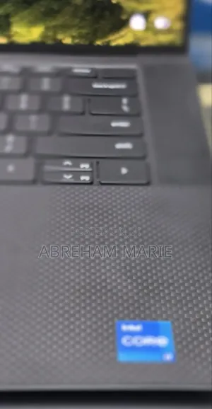 New Laptop Dell Precision 5570 16GB Intel Core i7 SSD 512GB