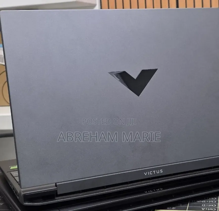 New Laptop HP Victus 16 16GB AMD Ryzen 7 SSD 512GB