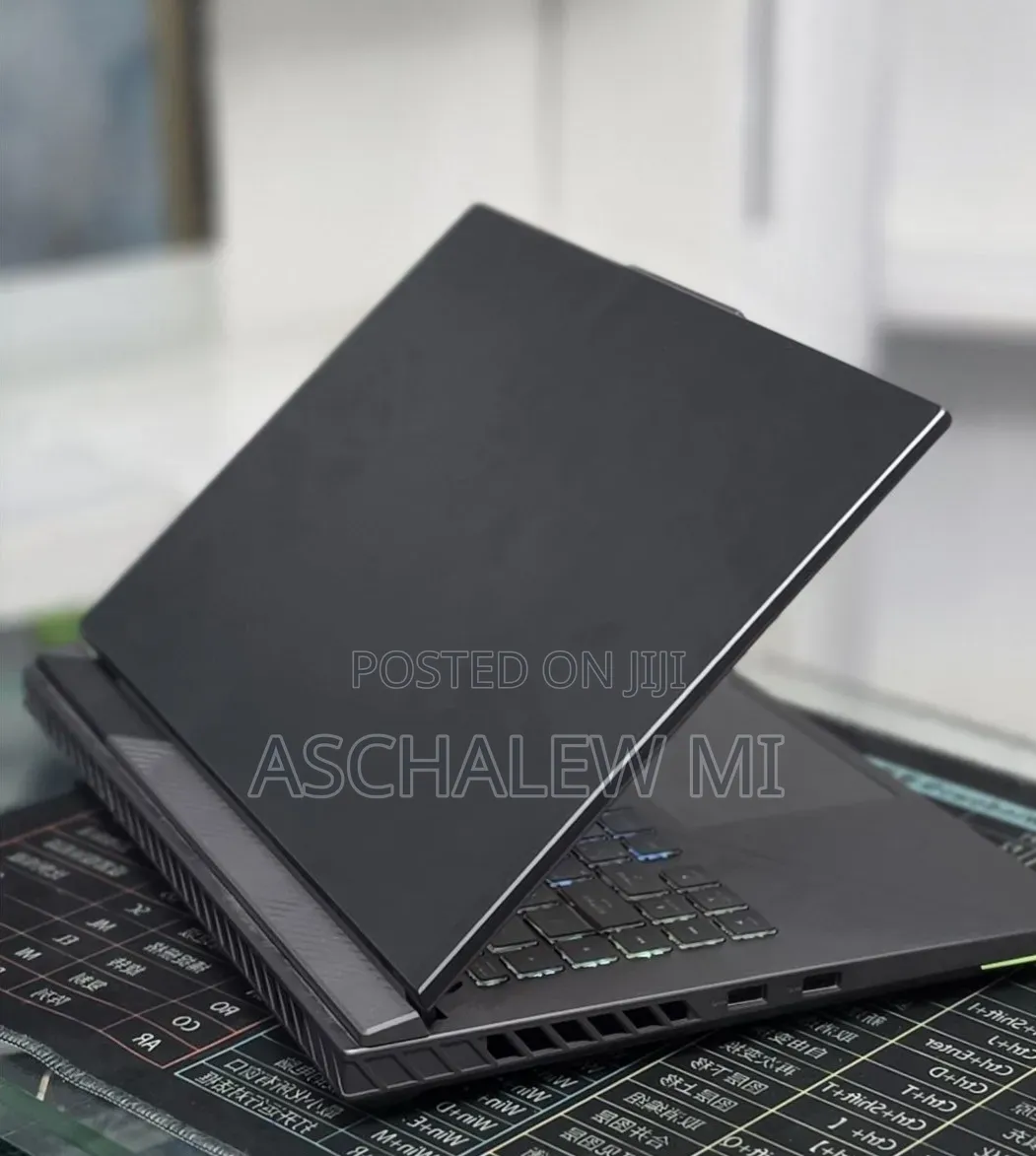 New Laptop Asus ROG Strix G16 16GB Intel Core i5 SSD 512GB