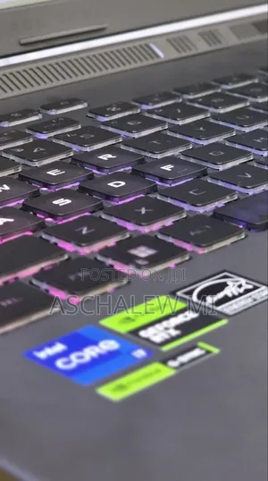 New Laptop Asus ROG Strix G16 16GB Intel Core i7 SSD 1T