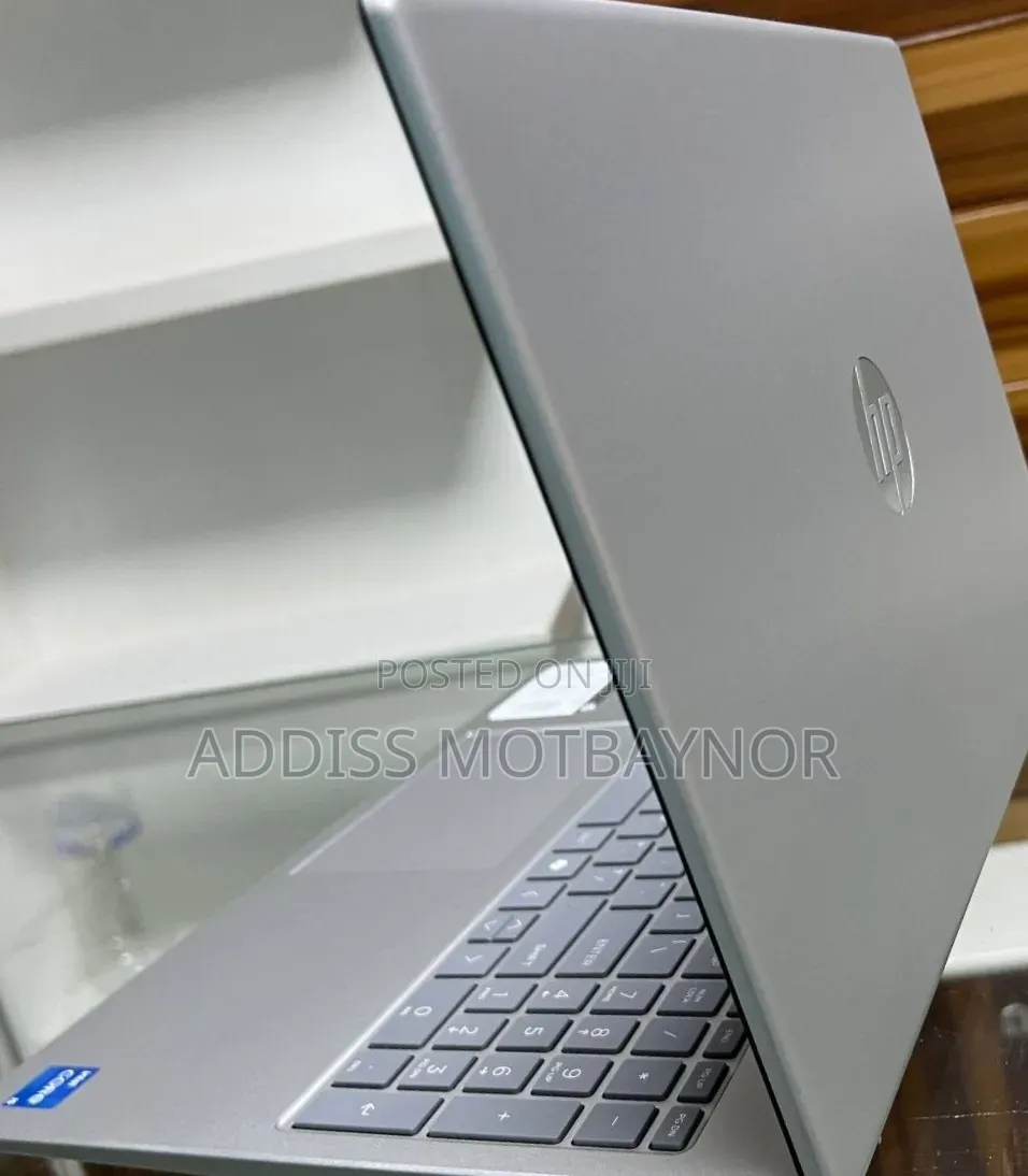 New Laptop HP Stream Notebook 16GB Intel Core i5 SSD 1T