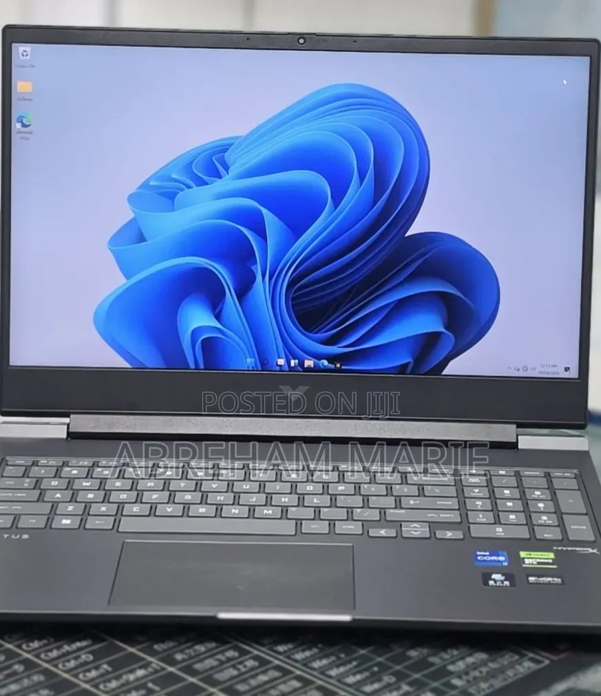 New Laptop HP Victus 16 16GB Intel Core i7 SSD 1T