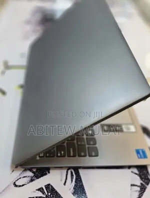 New Laptop Lenovo Ideapad 3 8GB Intel Core i5 SSD 512GB