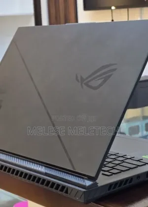 New Laptop Asus ROG Strix G18 40GB Intel Core i9 SSD 1T