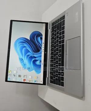 New Laptop HP EliteBook 840 G8 16GB Intel Core i7 SSD 512GB
