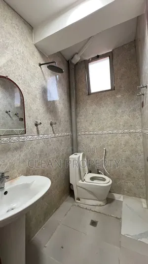 3bdrm Apartment in Clean Properties, Bole for rent