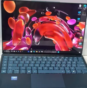 New Laptop Lenovo Yoga 7i 32GB Intel Core Ultra 7 SSD 1T