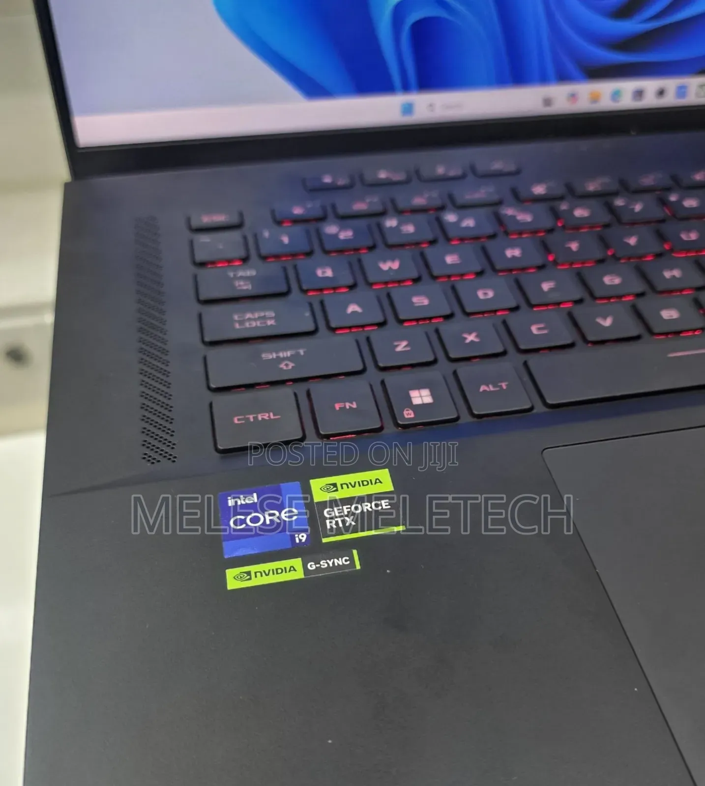 New Laptop Asus ROG Zephyrus G16 16GB Intel Core i9 SSD 1T