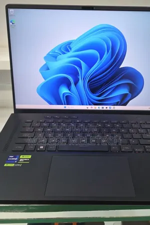 New Laptop Asus ROG Zephyrus G16 16GB Intel Core i9 SSD 1T