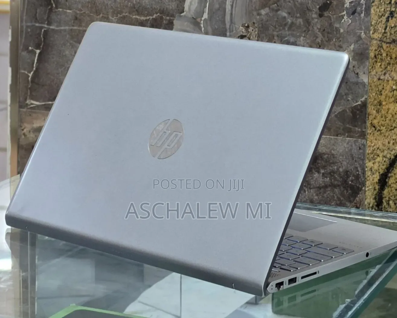 New Laptop HP Pavilion 14 8GB Intel Core i5 SSD 256GB