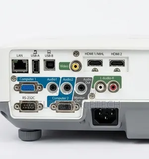 New Epson Cb-2255u Projector