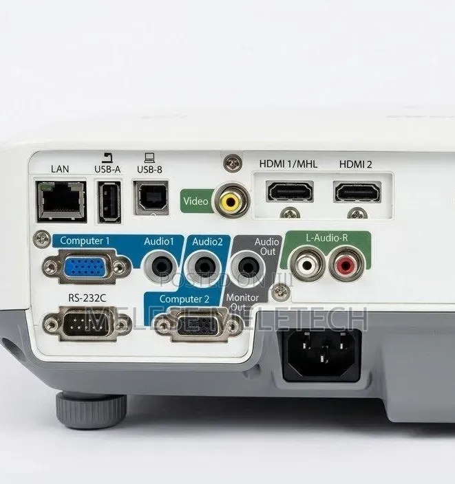 New Epson Cb-2255u Projector