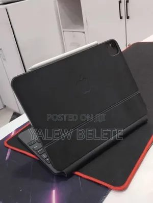 New Apple iPad Air (2022) 256 GB Gray
