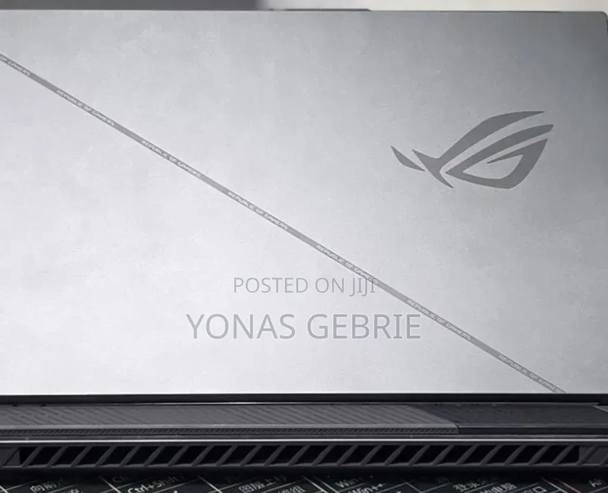 New Laptop Asus 16GB Intel Core i5 SSD 512GB