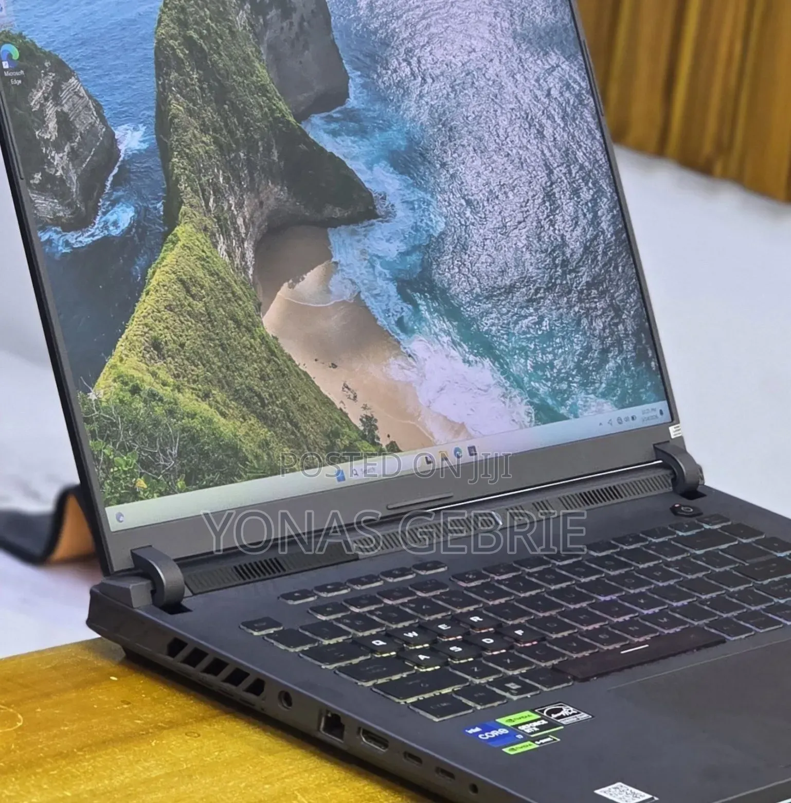 New Laptop Asus 16GB Intel Core i7 SSD 1T