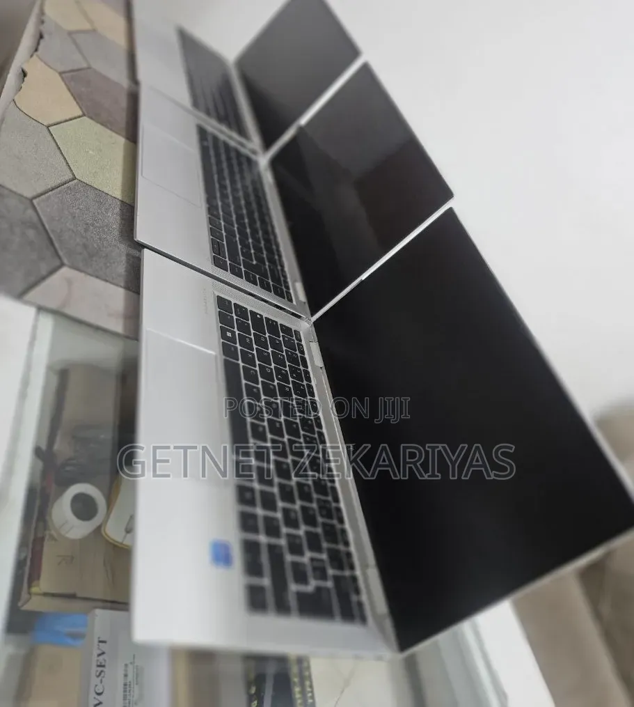 New Laptop HP EliteBook 1030 16GB Intel Core i7 SSD 512GB