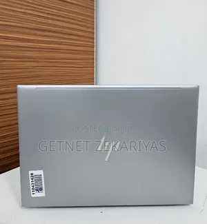 New Laptop HP ZBook Firefly 14 G10 16GB Intel Core i7 SSD 512GB