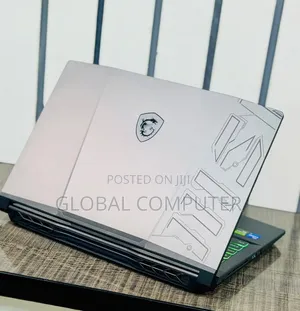 New Laptop MSI Raider GE68HX 13VI-202US 16GB Intel Core i9 SSD 1T