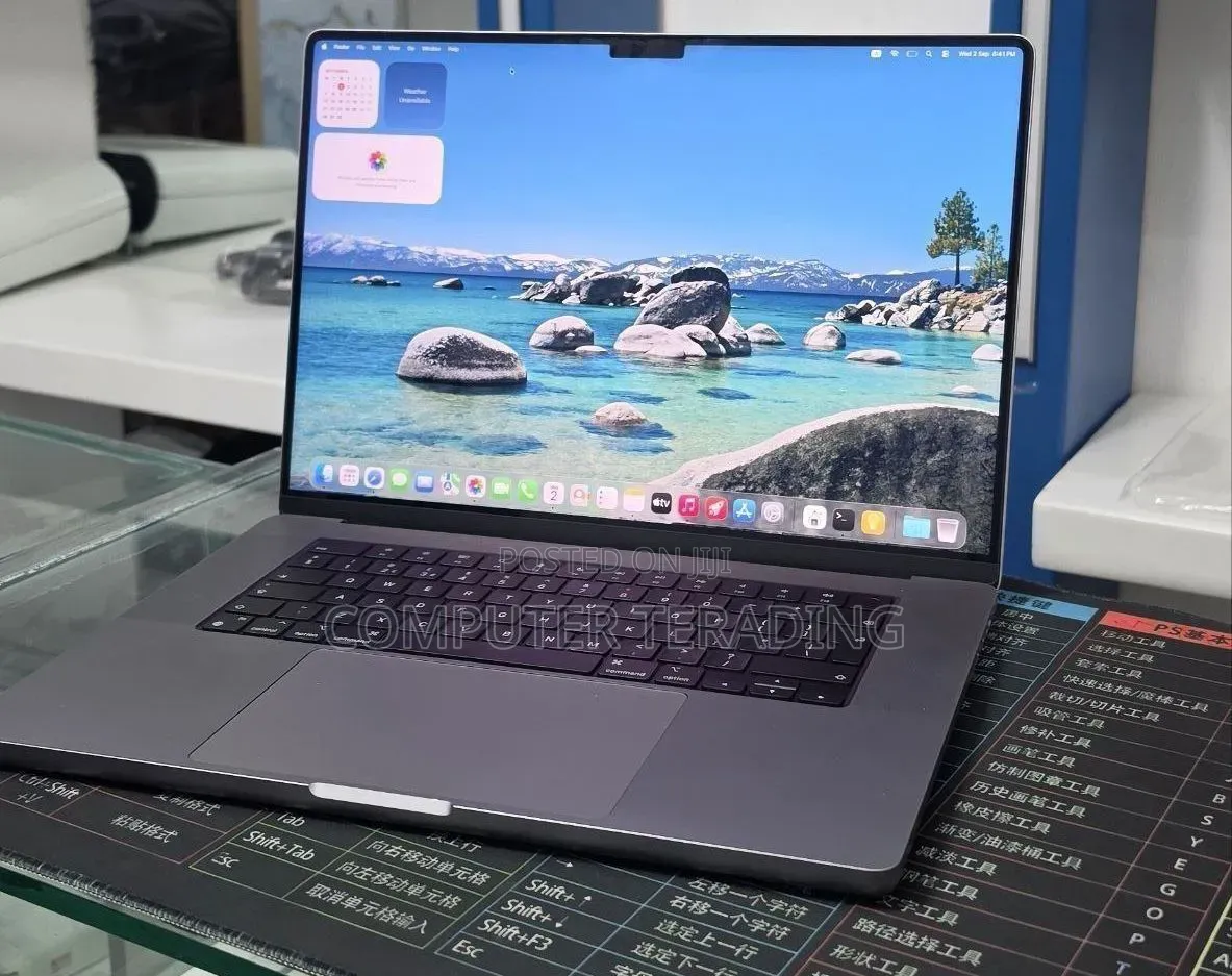 New Laptop Apple MacBook Pro 2021 M1 32GB Apple M1 SSD 1T