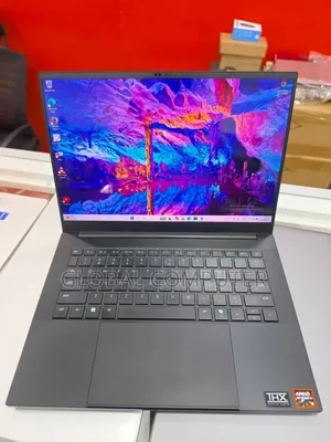 New Laptop Razer Blade Stealth 16GB Intel Core i7 SSD 512GB