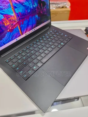 New Laptop Razer Blade Stealth 16GB Intel Core i7 SSD 512GB