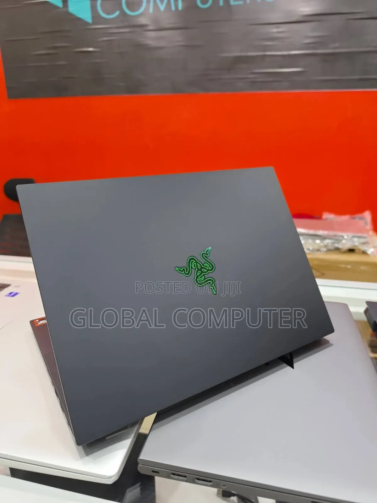 New Laptop Razer Blade Stealth 16GB Intel Core i7 SSD 512GB