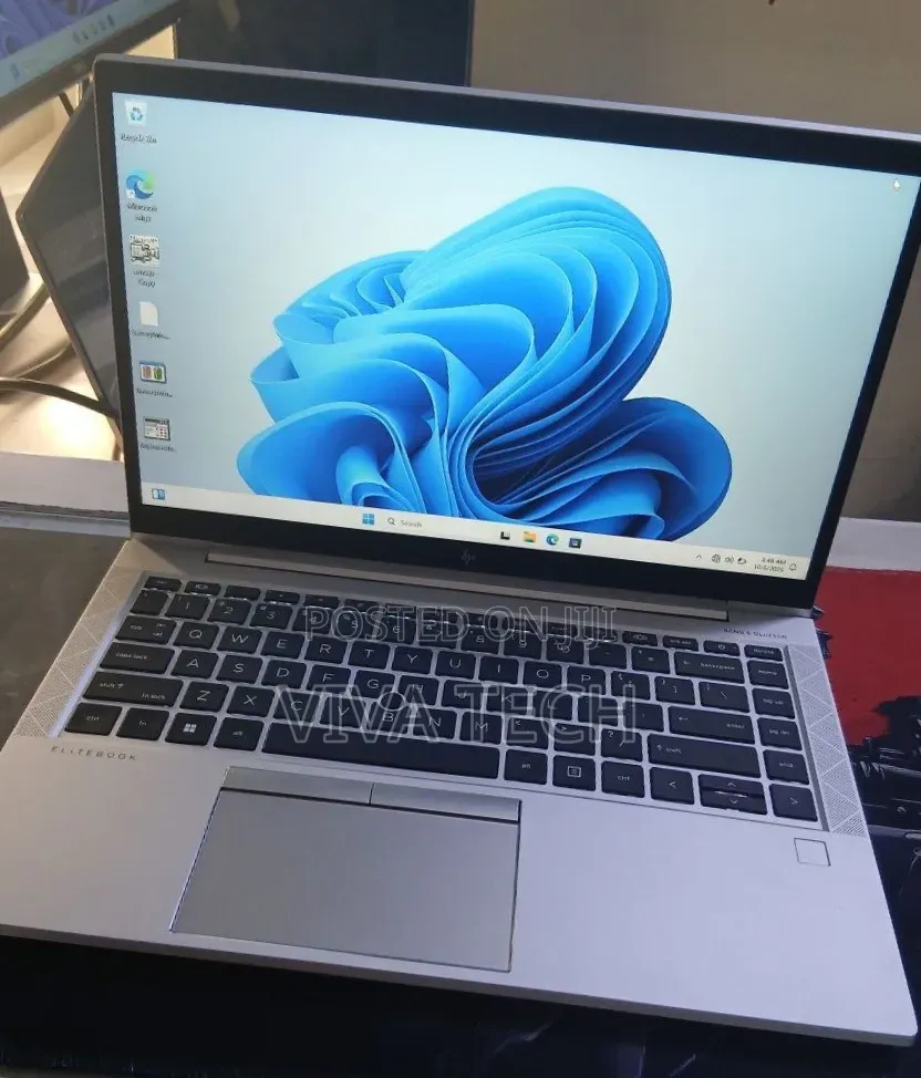New Laptop HP EliteBook 840 G8 16GB Intel Core i5 SSD 512GB
