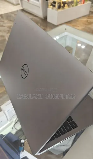 New Laptop Dell Latitude 5520 8GB Intel Core i7 SSD 512GB