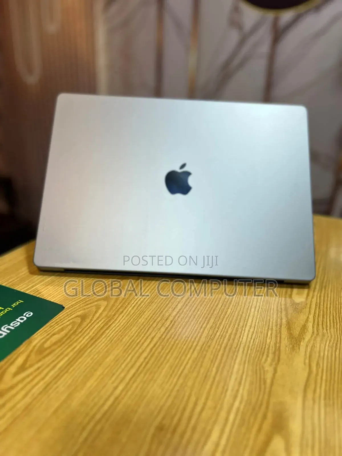 New Laptop Apple MacBook Pro 2021 M1 16GB Apple M1 Pro SSD 1T