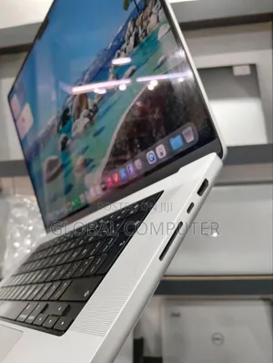 New Laptop Apple MacBook Pro 2021 M1 16GB Apple M1 Pro SSD 1T