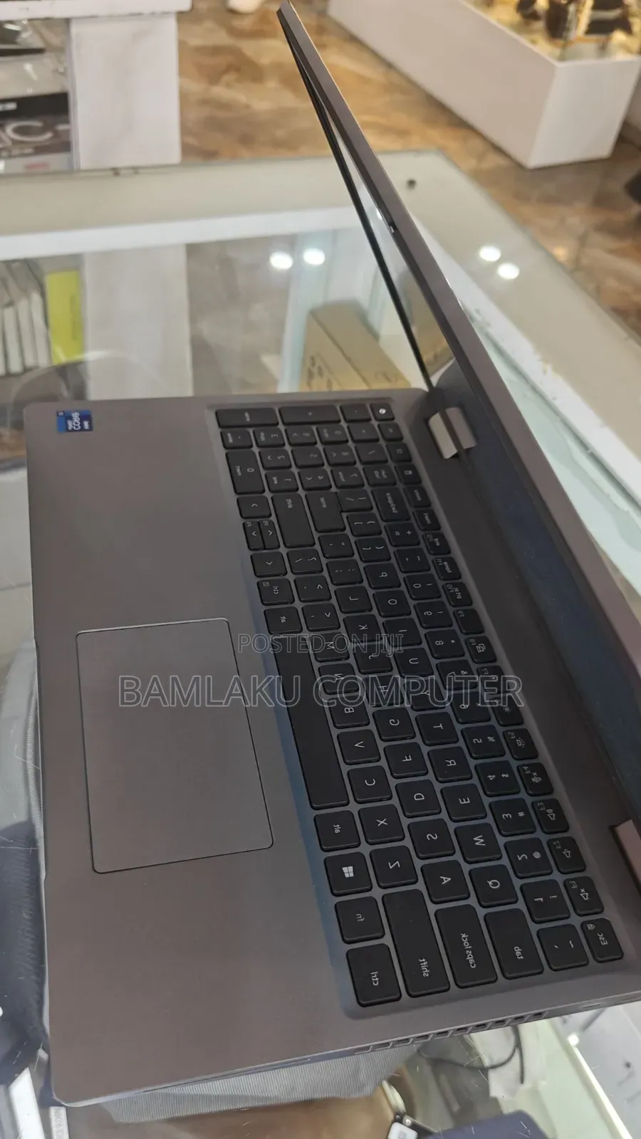 New Laptop Dell Latitude 5520 8GB Intel Core i7 SSD 512GB