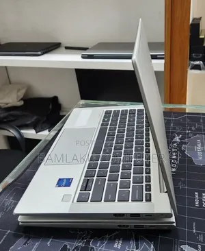 New Laptop HP EliteBook 630 G10 16GB Intel Core i7 SSD 512GB