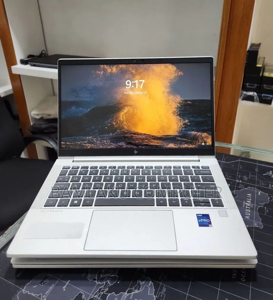 New Laptop HP EliteBook 630 G10 16GB Intel Core i7 SSD 512GB