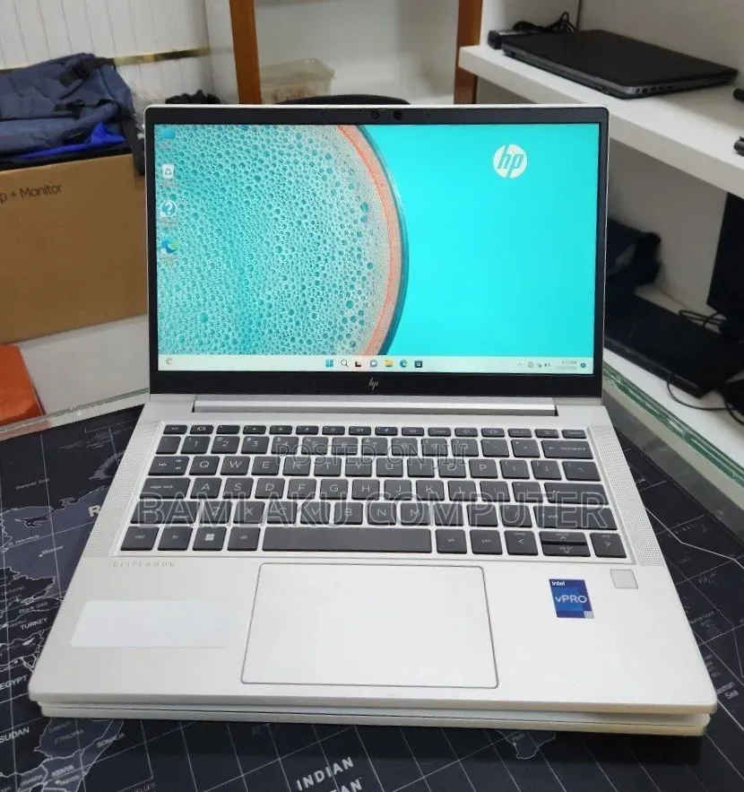 New Laptop HP EliteBook 630 G10 16GB Intel Core i7 SSD 512GB
