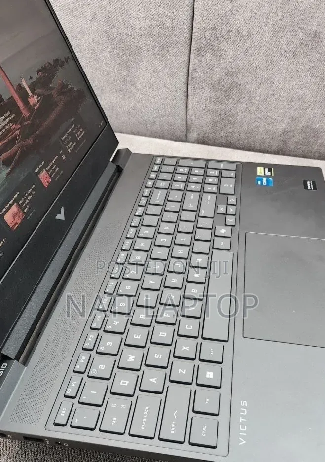 New Laptop HP Victus 16 16GB Intel Core i7 SSD 1T