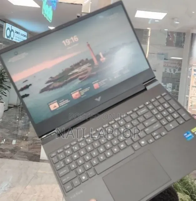 New Laptop HP Victus 16 16GB Intel Core i7 SSD 1T