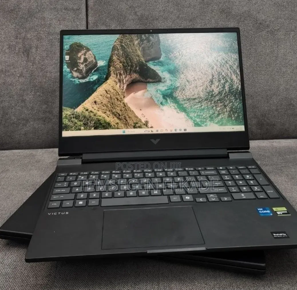New Laptop HP Victus 15 16GB Intel Core i7 SSD 1T